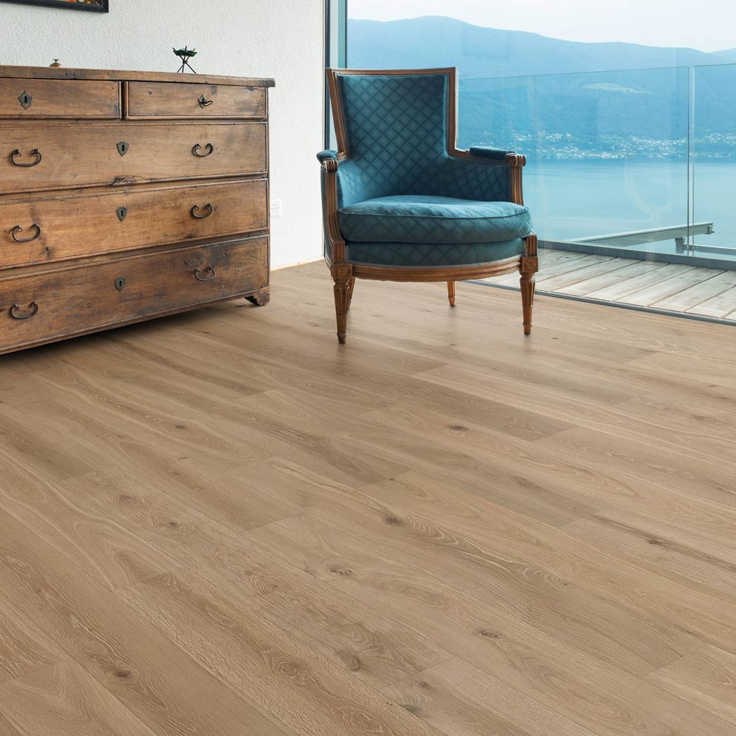 Xulon Westview-Wheat-9/16" European White Oak 3mm Veneer 7.5" wide Engineered Hardwood Flooring-Room Scene