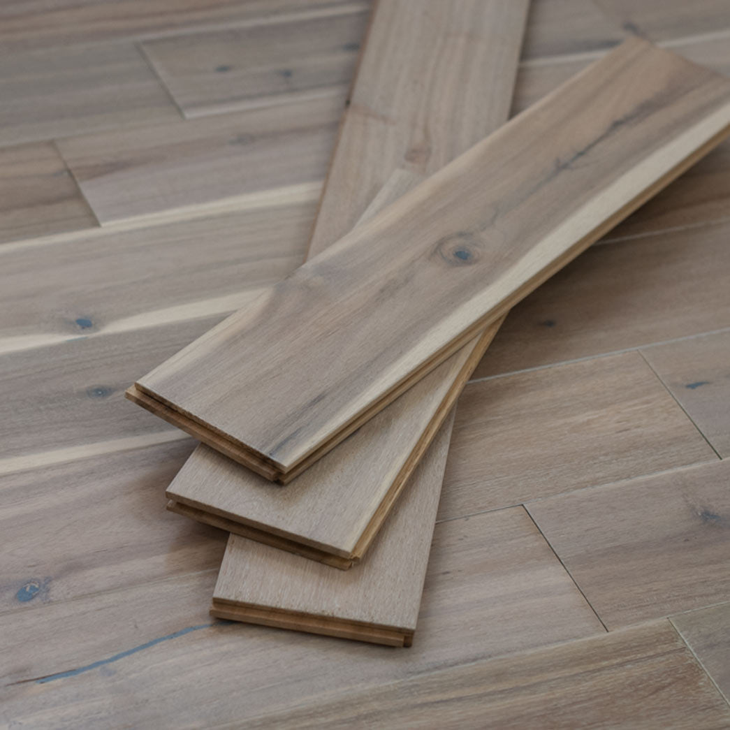 Xulon Mimosa Super Natural Solid Acacia 5" Solid Prefinished Hardwood Flooring