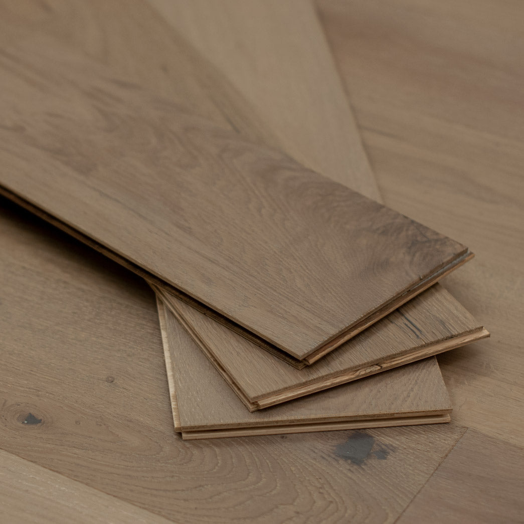 Xulon Outerbanks Sunkissed European white oak 9/16" thick 7.5" wide 3mm veneer Hardwood Flooring